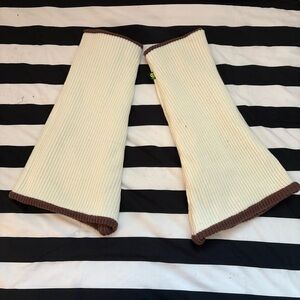 NEW CONDITION Tunnel Vision PLUS SIZE Reversible knit thick leg warmers